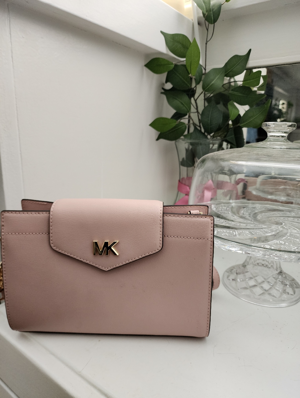 Michael Kors Blush Large Leather Crossbody With Rose Gold Chain